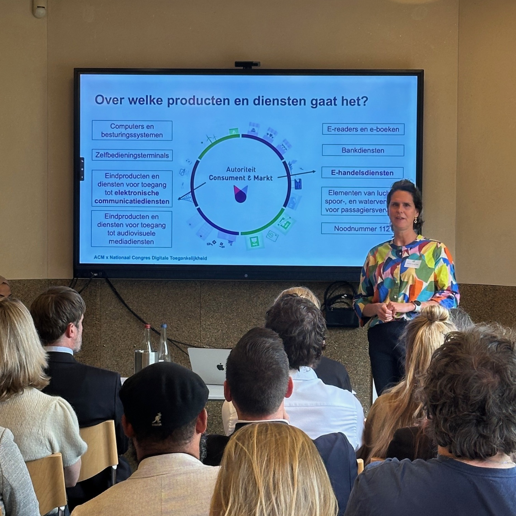 Foto van slideshowpresentatie met titel "Over welke producten en diensten gaat het"